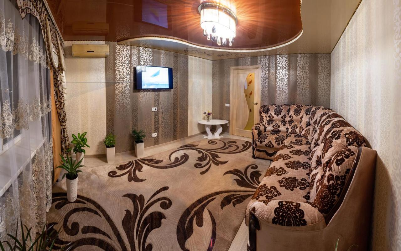 Luxury Apartment Sicheslavska Street Krivoy Rog Ngoại thất bức ảnh